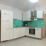 Sik 2 דירה *