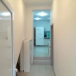 דירה Sik 2 *