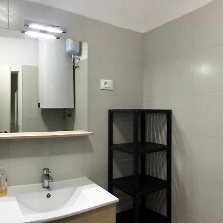 Sik 2 Apartment Koper